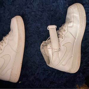 Used air forces .. can be cleaned.